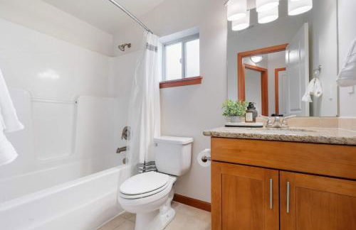 LakeView Queen Anne 3BR Townhome - Foto 38