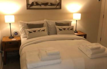 Camerton Inn Cottage - Photo 17