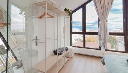 nJoy! Penthouse Filderstadt - Flughafen & Dachterrasse - Foto 4, wardrobe
