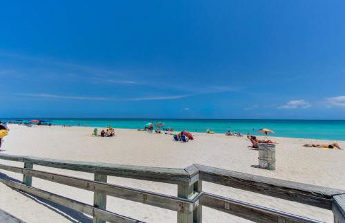 Ocean Front Resort Studio - Photo 25