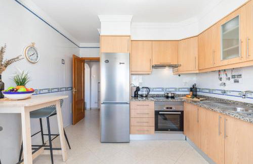 Monis Place-modern Apartment With Sunny Balcony - Foto 12