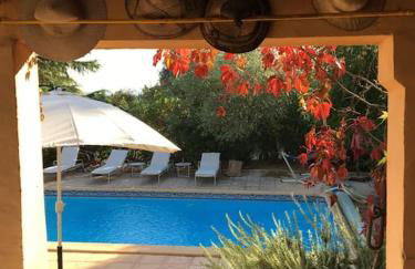 FLC - Large Charming House - Swimming Pool - Foto 3