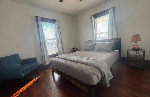 3BR suite w/ office close ISU - Foto 30