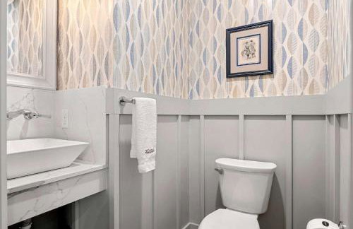 Luxurious Escape Pool Hot Tub Game Room - Foto 31