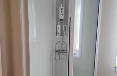 Nicks and Carmels by the Lake - Foto 15