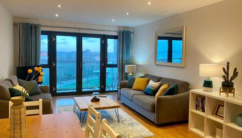 Amazing 2-bedroom apartment with lovely sea views - Foto 3