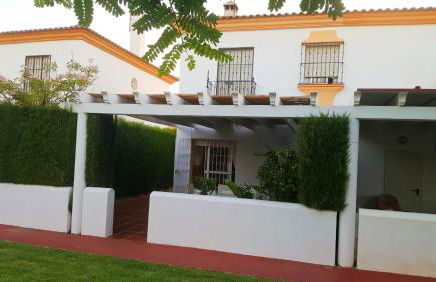 Chalet Adosado con dos terrazas y piscina - Photo 6