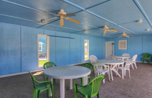Coconut Charlie's by Silver Sands Vacation Rentals - Foto 36