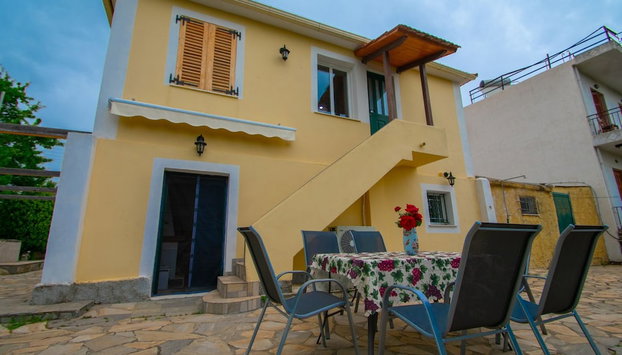 Traditional Village House - Foto 2, Imagen principal