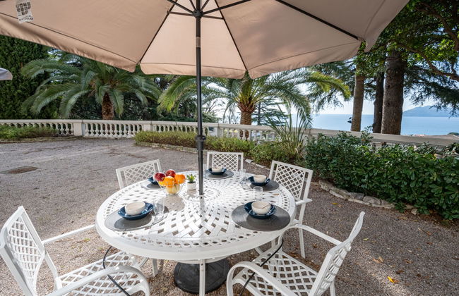 Villa Francia - Photo 1