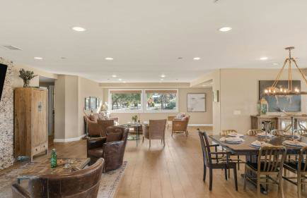 Ten-Acre Wine Country Estate Near Paso Robles w Pool Views El Pomar Estate by AvantStay - Foto 10