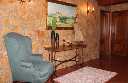 Rib's House - Photo 13