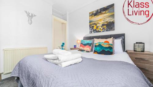 Broomfield Apartment by Klass Living Airdrie - Photo 2