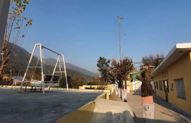 Candle Hotel Shahdara Valley Islamabad - Photo 41