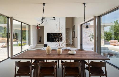 Villa bOx in Central Istria for 14 persons with wellness, 54 m2 heated pool, & kids playground - Foto 15