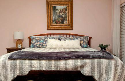 Midway Manor - Private Events, Weddings, Reunions - Foto 48