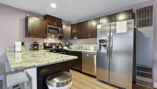 Ski In, Ski Out! 3 BDR Steps From Stagecoach Lift - Foto 3