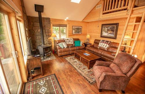 Beautiful Relaxing Home in Warm Springs Ranch - Misty Mountain Hideaway - Foto 17
