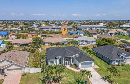 Villa w/ private heated saltwater pool, 4 BR, 7 beds - Foto 32