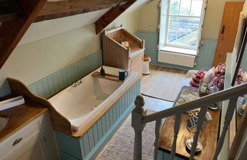 15th Century 6-bed Farmhouse, Sleeps 11, Pets Ok - Foto 39