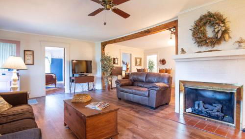 Sugar Cottage - Photo 5