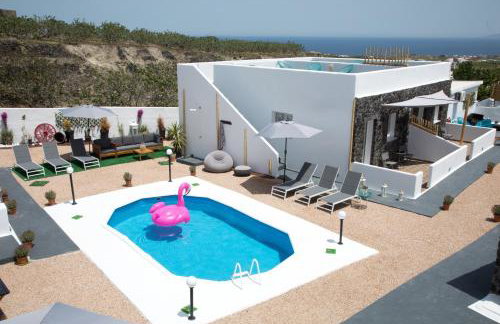 Village Anto Fira - Photo 1