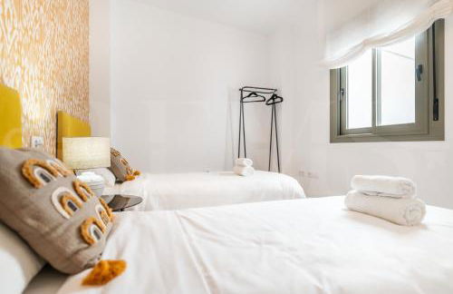 Picturesque apartment with terrace by REMS - Photo 7