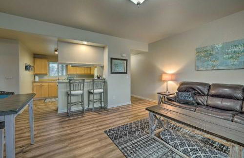 Central Apt Private Fireplace and Patio Access - Foto 4