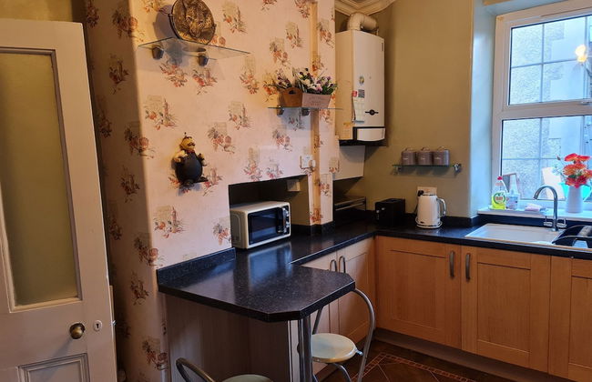 4Br Stunning Sea View Escape-near Snowdonia & Coastal Trails - Photo 12