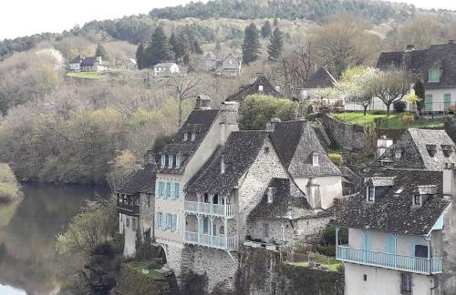 Superbe duplex les belles Rives Argentat bords Dordogne avec wifi - Foto 3