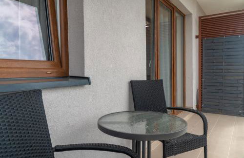 Komfortowy Apartament Nadbrzeżna blisko Warszawy z Parkingiem - Foto 16