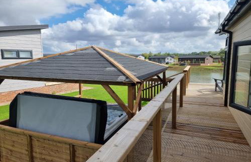 Luxury 2-Bed Lodge in Routh HotTub & Pet Friendly - Foto 34