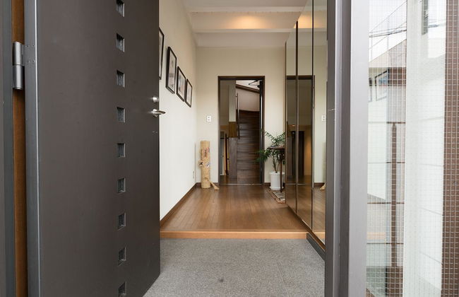 Good Morning House - Photo 2