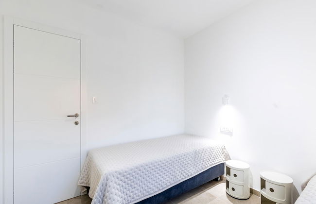 Holiday Home in Bilice With Pool - Photo 7