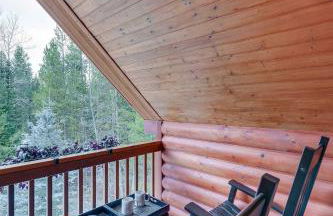 Dreamy Alpine Cabin with Hot Tub, Fireplace and More! - Foto 18