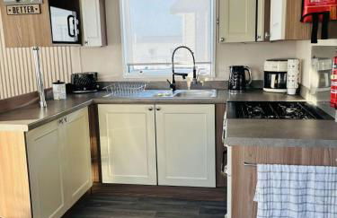 Haven Holiday Park, Kent Coast - Photo 11