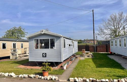 3-Bedroom Swift Caravan - Located in Uddingston, Glasgow at Maryville Caravan Site - Photo 25