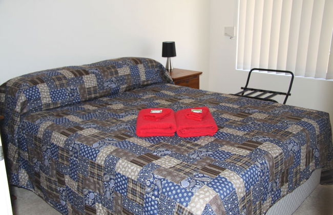 Byford House on the Scarp - Photo 2