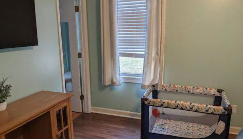 Cozy Home in Central Morehead 5min from the Beach - Foto 2