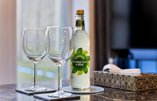 Luxury Birmingham City Centre Townhouse with FREE Parking - Sleeps 4 - Perfect for Contractors, Business Travellers, Families and other Groups - Near Bullring, Newstreet, Selfridges, NEC, NIA & Birmingham airport - Foto 29