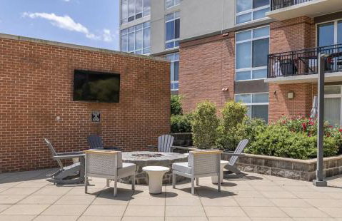 Luxury Apt In Harbor Point with Balcony - Foto 28