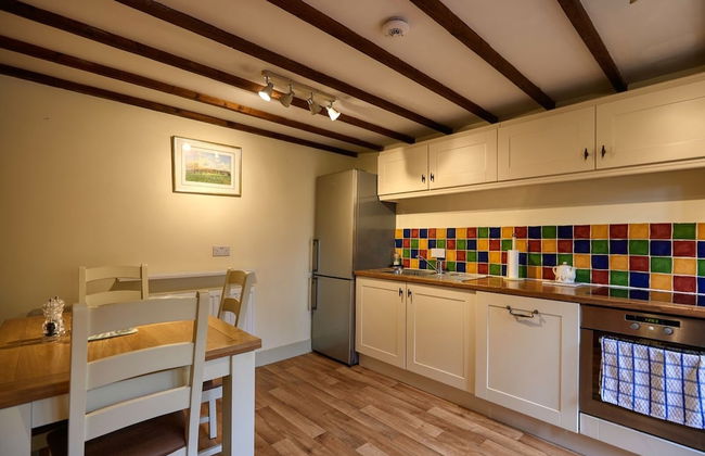 Fab 2 Bed Cotswolds Cottage With Private Courtyard - Foto 6