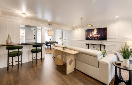 Spacious Dallas 2BR Retreat Poolside Oasis - Foto 1