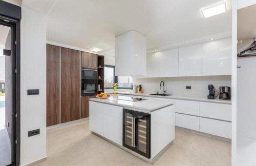 Villa Ana Škicini for 10 people with heated pool, kids activities and sea view near Novigrad - Foto 18