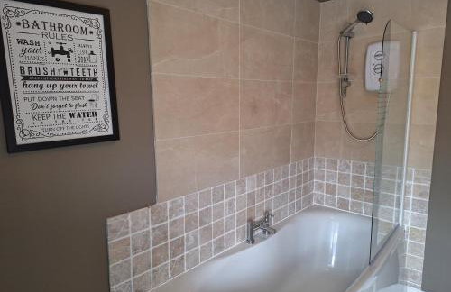 Fryers Cottage 3 Bedroom Sleeps 6 Cottage - Foto 5