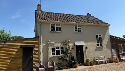 The White House - Photo 2