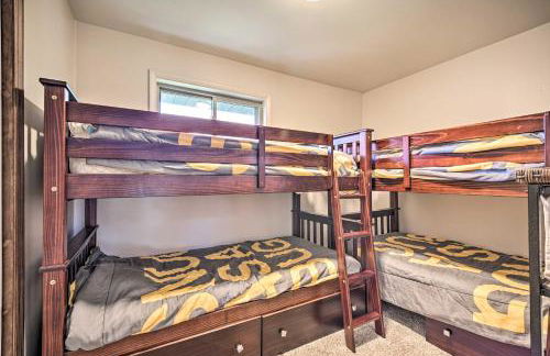 Indian Lake Retreat with Wet Bar and Covered Deck - Foto 21