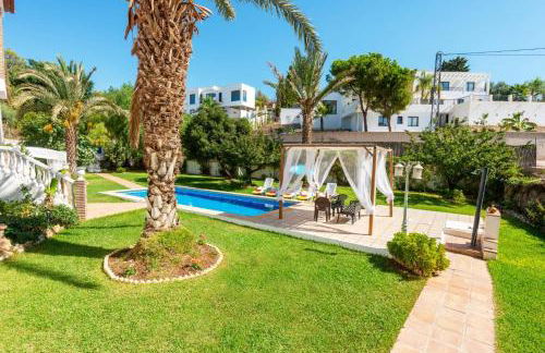 Villa Arantxa by Villa Plus - Photo 21