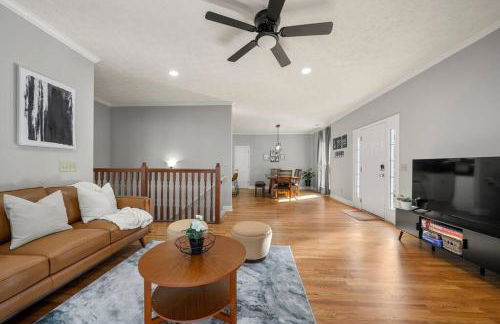 Lakeview with Dock and king bed Gainesville - Foto 17