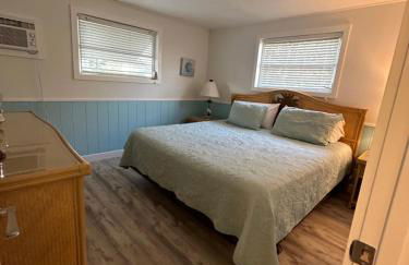 Cabin by the Sea - Waterfront Direct Gulf Access- Pontoon Boat Rental On Site or Bring Your Boat- Paddlecraft included - Foto 13